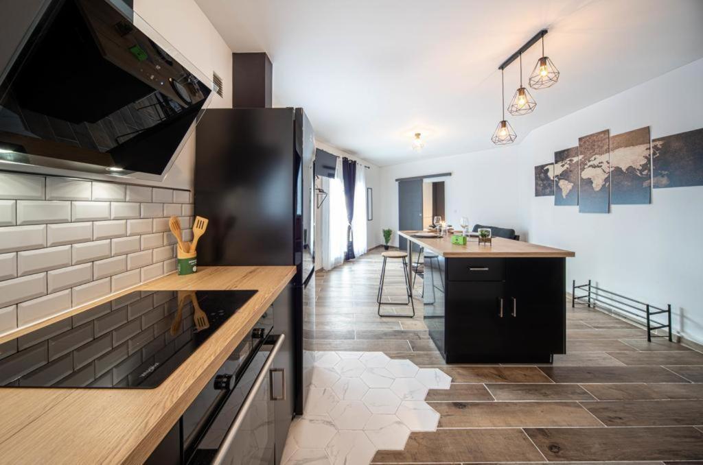 Beautifulhome Appartement Avec Balcon - Centre Ville Шалон-сюр-Сон Екстер'єр фото